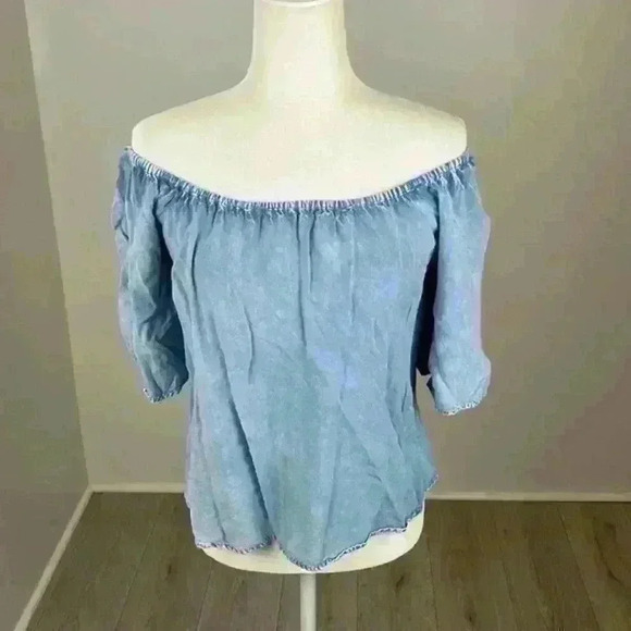 Tramp Light Blue Off The Shoulder Top Size Small - Picture 1 of 9